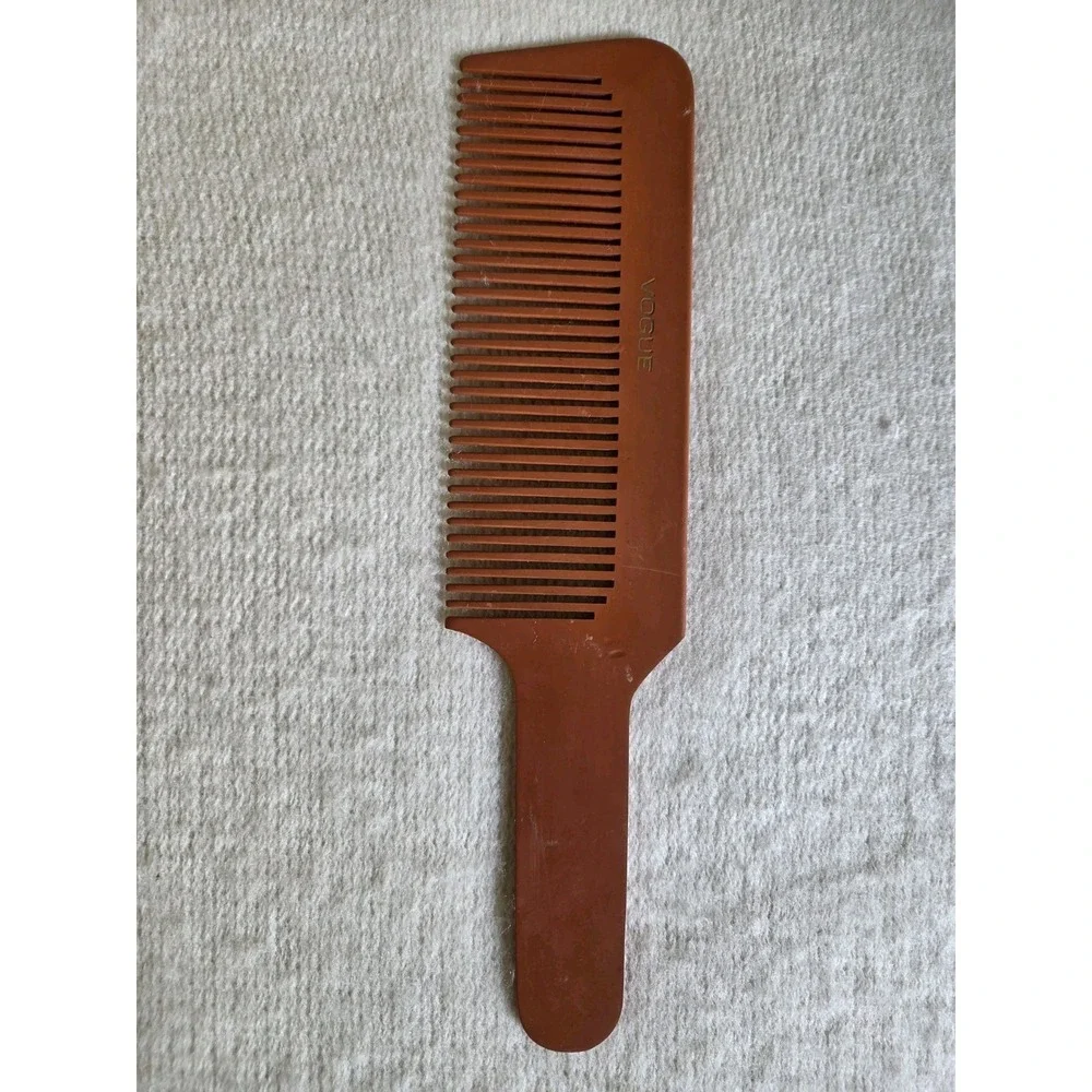 Vintage VOGUE Hard Rubber Combs – Lot of‎ 6 – Barber / Salon – MCM Colors